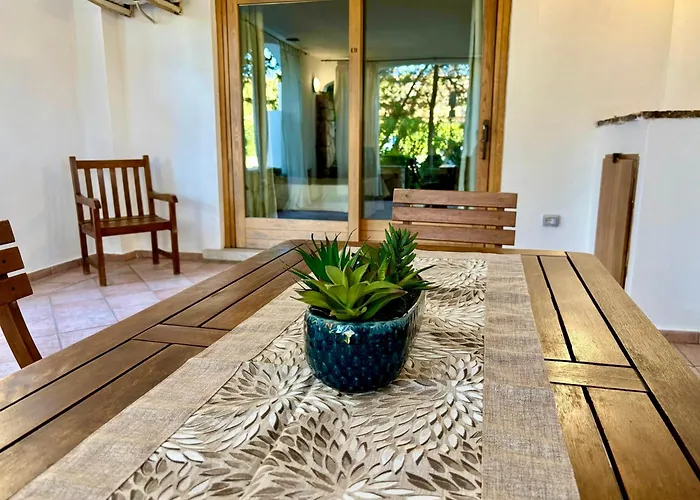 Isa - With Swimming Pool In Aparthotel Porto Rotondo