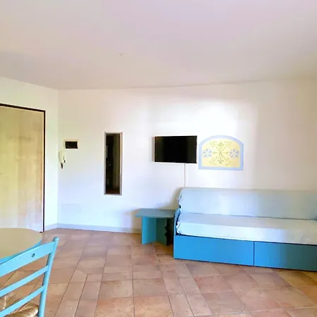 Isa - With Swimming Pool In Lejlighedshotel Porto Rotondo