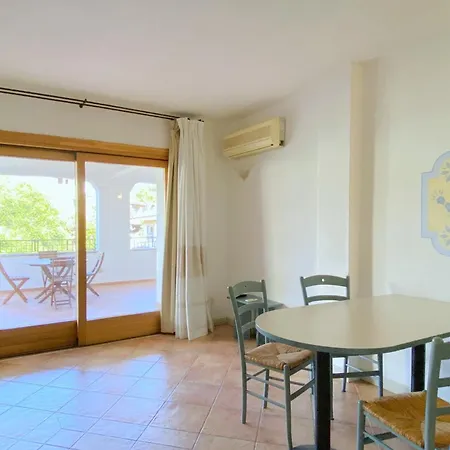 Isa - With Swimming Pool In 3* Porto Rotondo