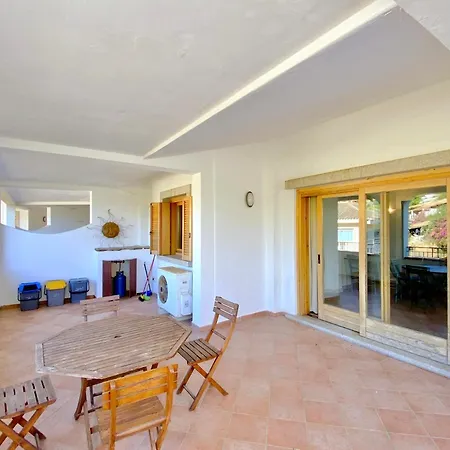 Apart-hotel Isa - With Swimming Pool In 3*