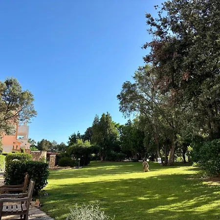 Apart-hotel Isa - With Swimming Pool In 3*