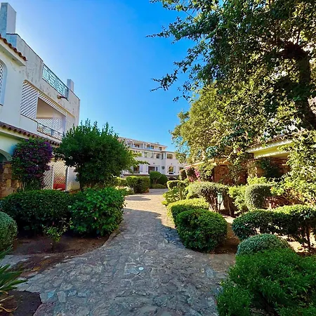 Isa - With Swimming Pool In Apart-hotel Porto Rotondo